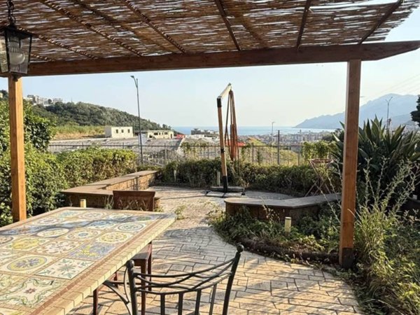 appartamento in vendita a Salerno in zona Irno