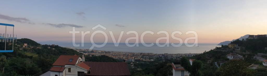 casa indipendente in vendita a Salerno in zona Sala Abbagnano
