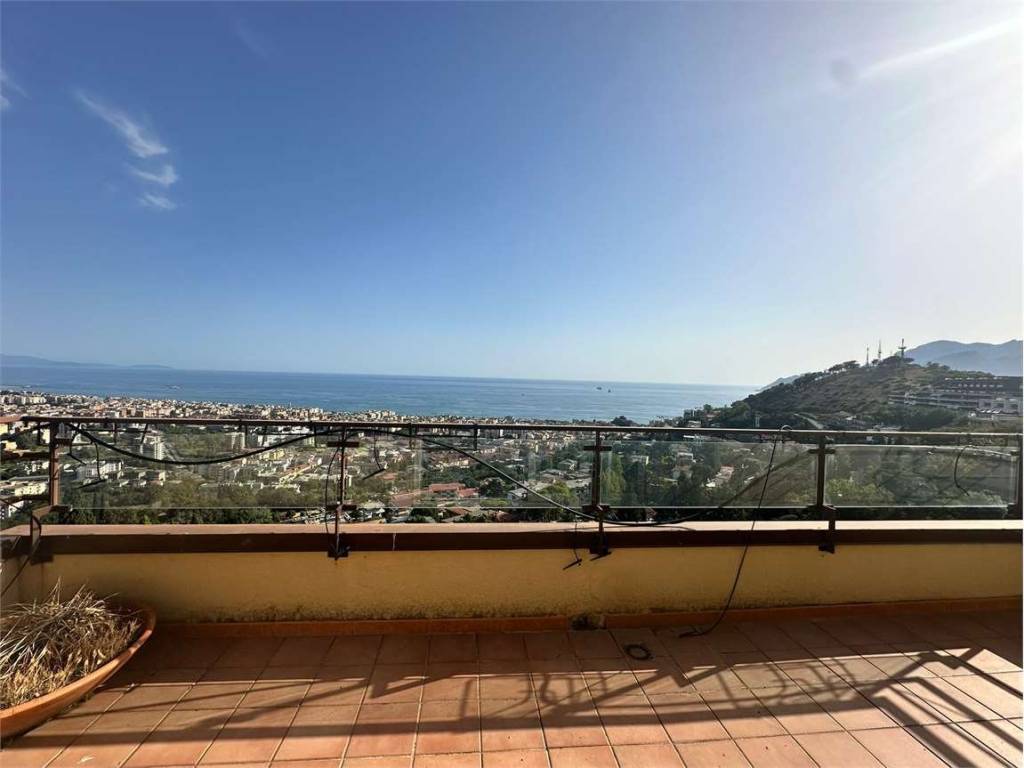 appartamento in vendita a Salerno in zona Sala Abbagnano