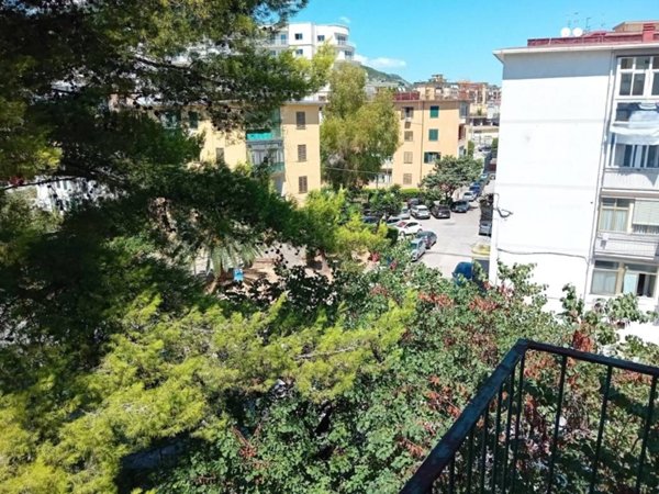 appartamento in vendita a Salerno in zona Irno