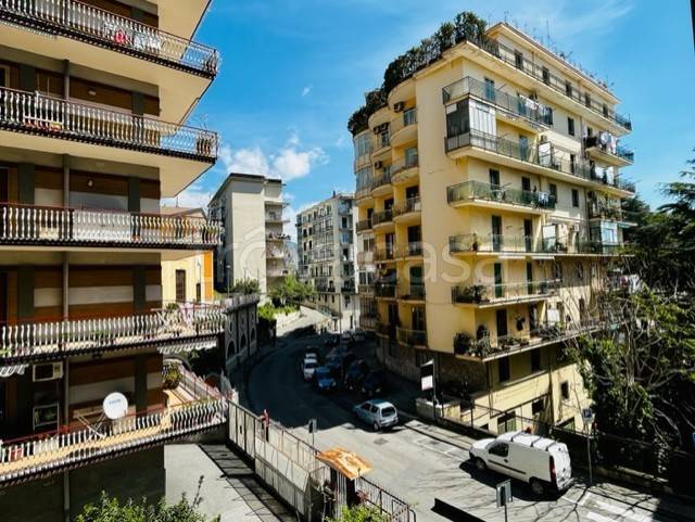 appartamento in vendita a Salerno in zona Torrione