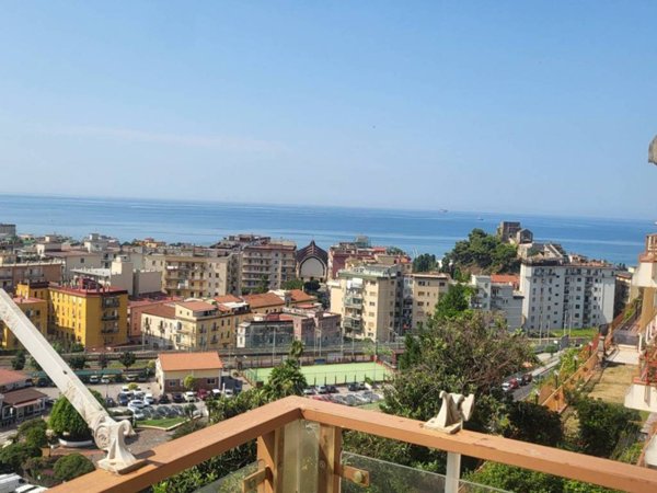 appartamento in vendita a Salerno in zona Irno