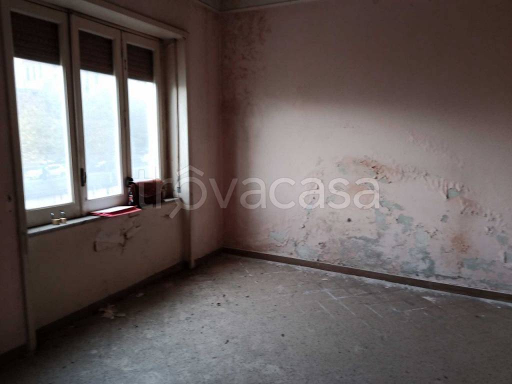 appartamento in vendita a Salerno in zona Brignano / Piezzo