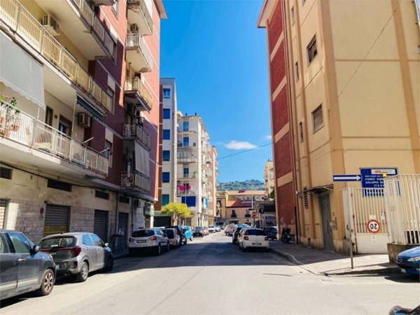 appartamento in vendita a Salerno in zona Pastena