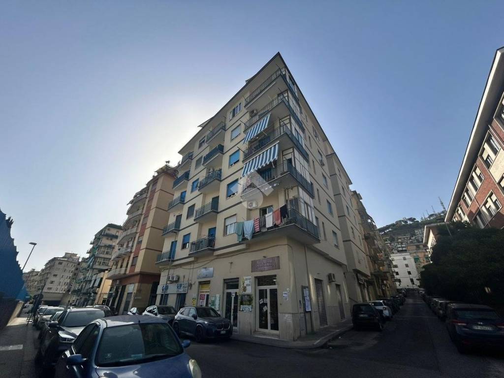 appartamento in vendita a Salerno in zona Torrione