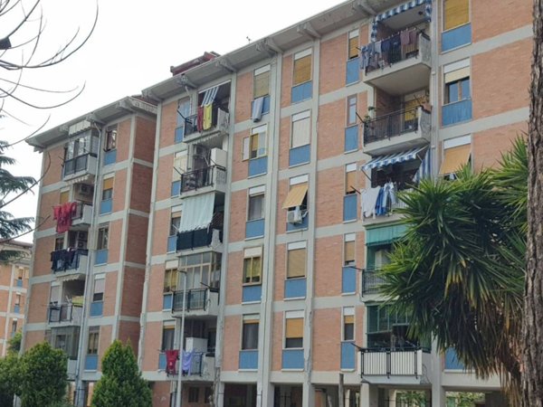 appartamento in vendita a Salerno in zona Pastena