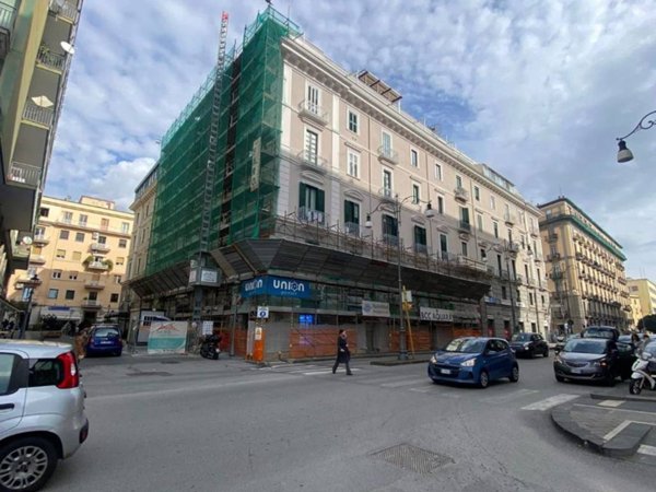appartamento in vendita a Salerno in zona Centro Città