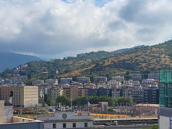 appartamento in vendita a Salerno in zona Porto