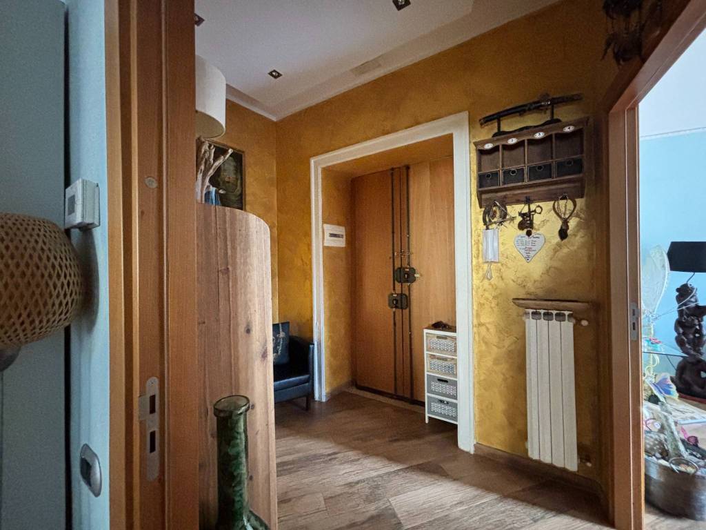 appartamento in vendita a Salerno in zona Centro Città