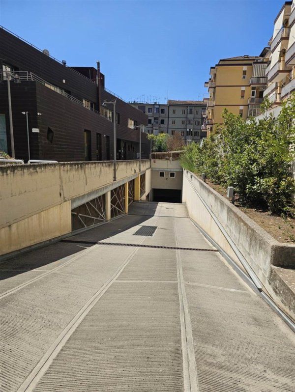 appartamento in vendita a Salerno in zona Torrione