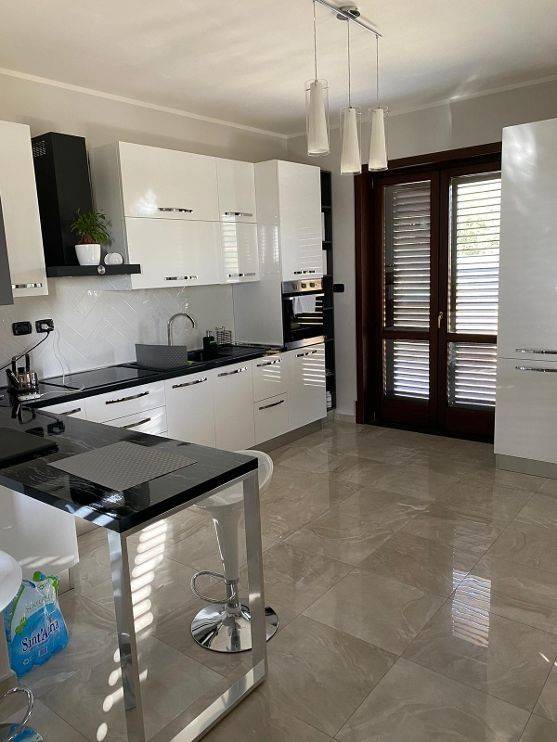 appartamento in vendita a Salerno in zona Irno