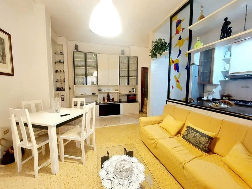 appartamento in vendita a Salerno in zona Centro Città