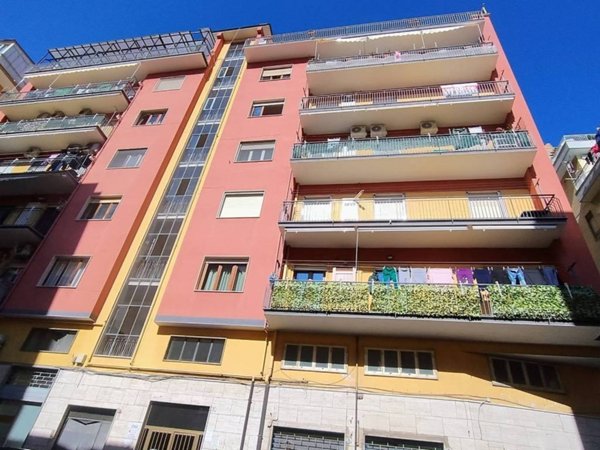appartamento in vendita a Salerno in zona Centro Città