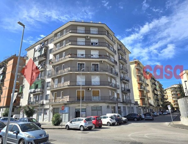 appartamento in vendita a Salerno in zona Mercatello