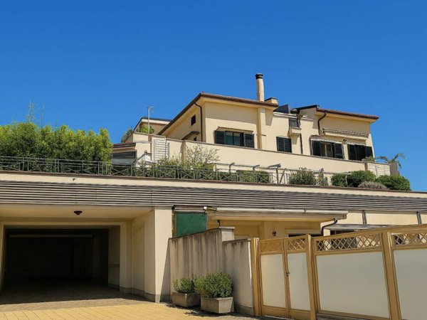 appartamento in vendita a Salerno in zona San Leonardo