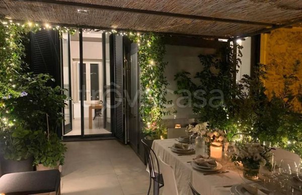 appartamento in vendita a Salerno in zona Centro Città