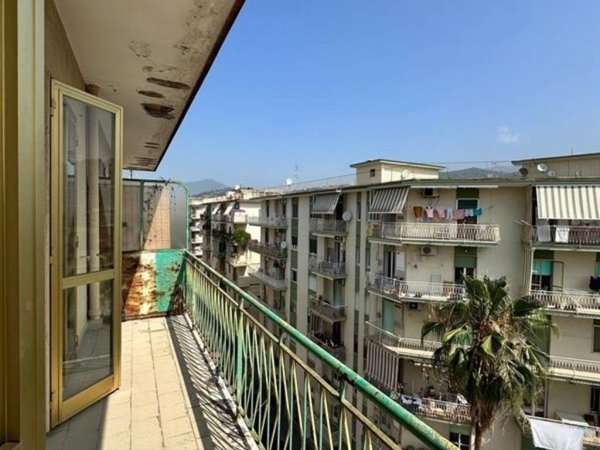 appartamento in vendita a Salerno in zona Pastena