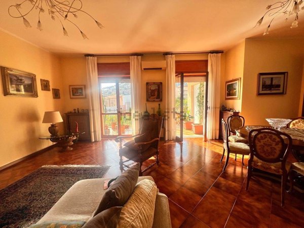 appartamento in vendita a Salerno in zona Sala Abbagnano