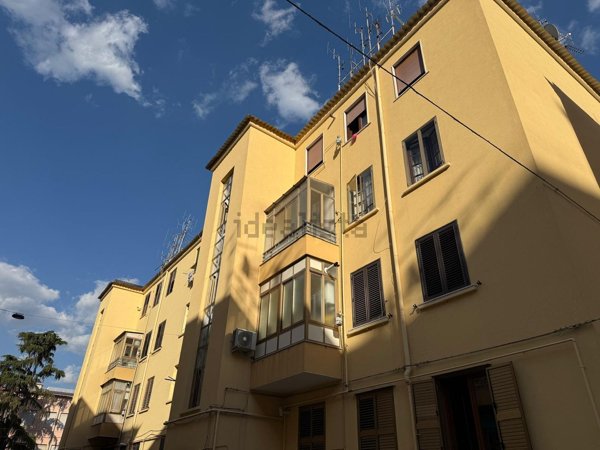 appartamento in vendita a Salerno in zona Centro Città