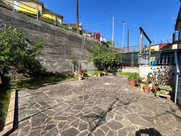 appartamento in vendita a Salerno in zona Torrione