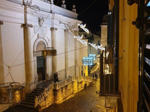 appartamento in vendita a Salerno in zona Centro Città
