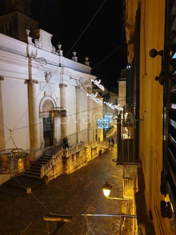 appartamento in vendita a Salerno in zona Centro Città