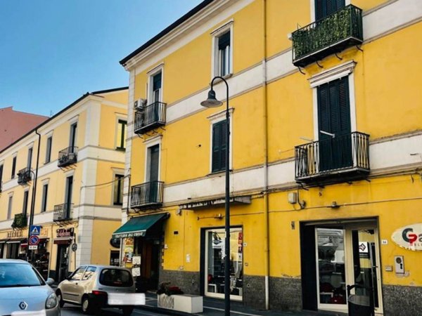 appartamento in vendita a Salerno in zona Irno