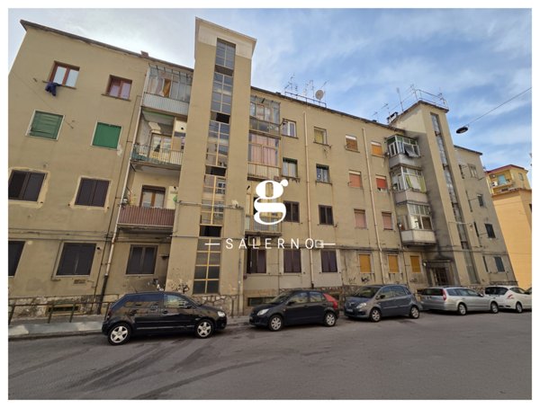 appartamento in vendita a Salerno