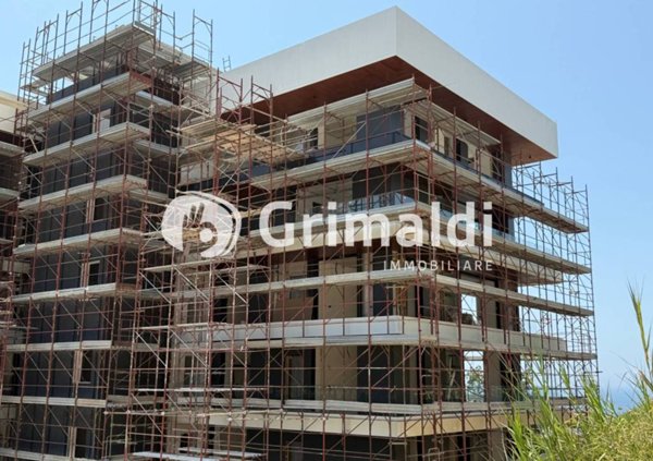 appartamento in vendita a Salerno in zona Brignano / Piezzo