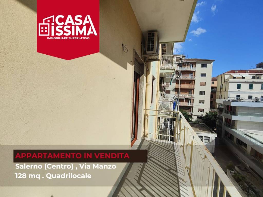 appartamento in vendita a Salerno in zona Centro Città