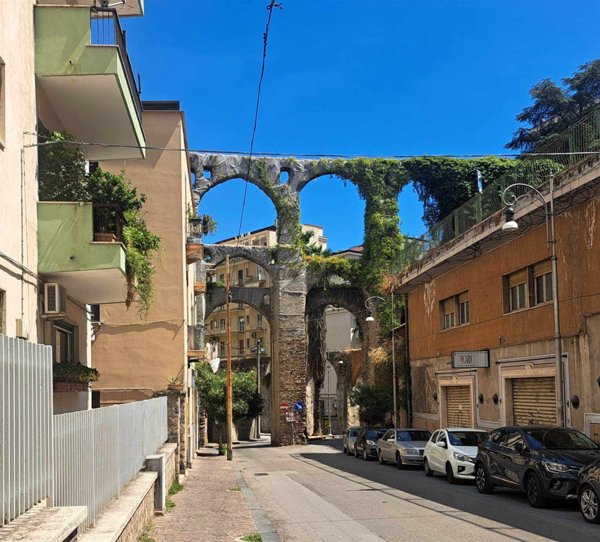appartamento in vendita a Salerno in zona Arce-Vernieri