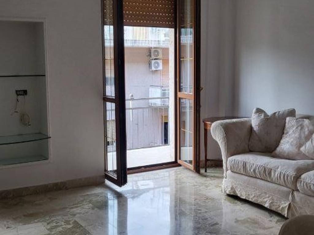 appartamento in vendita a Salerno in zona Ogliara