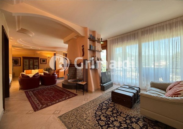 appartamento in vendita a Salerno in zona Brignano / Piezzo