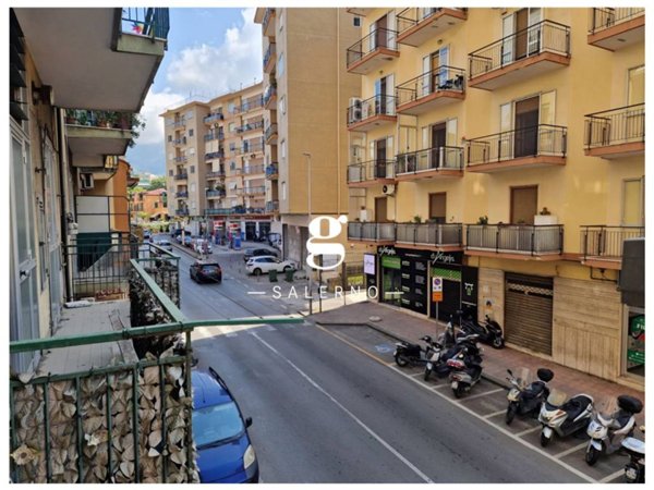 appartamento in vendita a Salerno in zona Irno