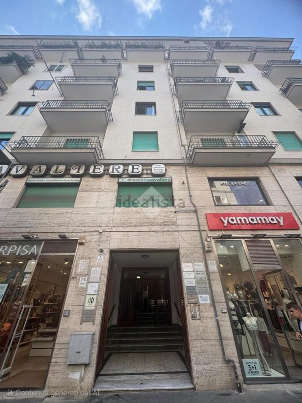 appartamento in vendita a Salerno in zona Centro Città
