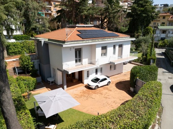appartamento in vendita a Salerno in zona Sala Abbagnano