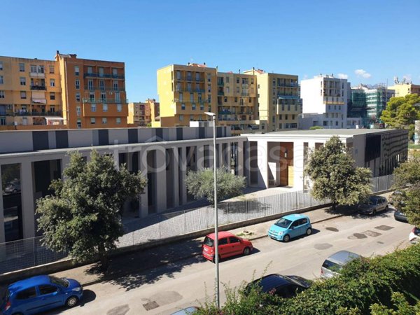 appartamento in vendita a Salerno in zona Pastena