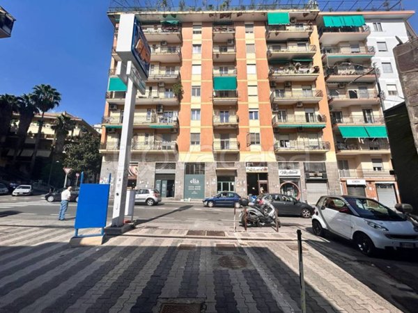 appartamento in vendita a Salerno in zona Centro Città