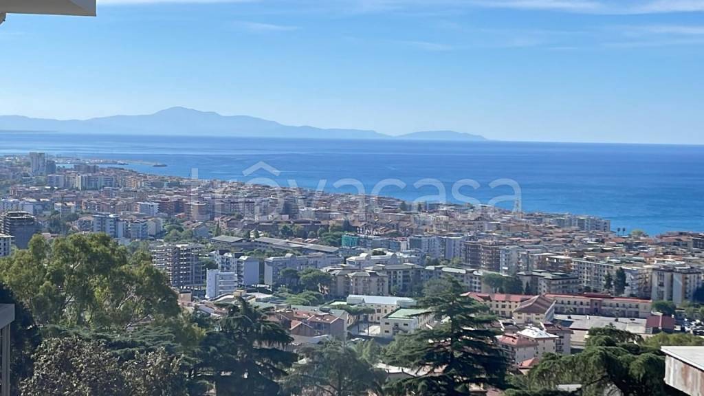 appartamento in vendita a Salerno in zona Sala Abbagnano