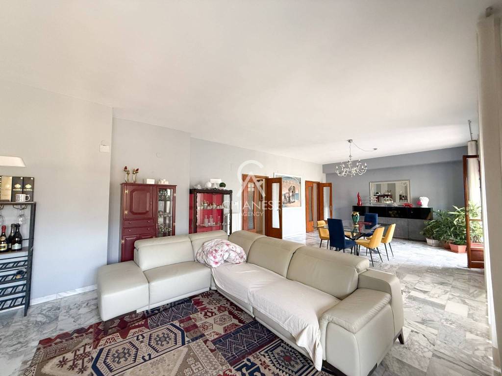 appartamento in vendita a Salerno in zona Centro Città