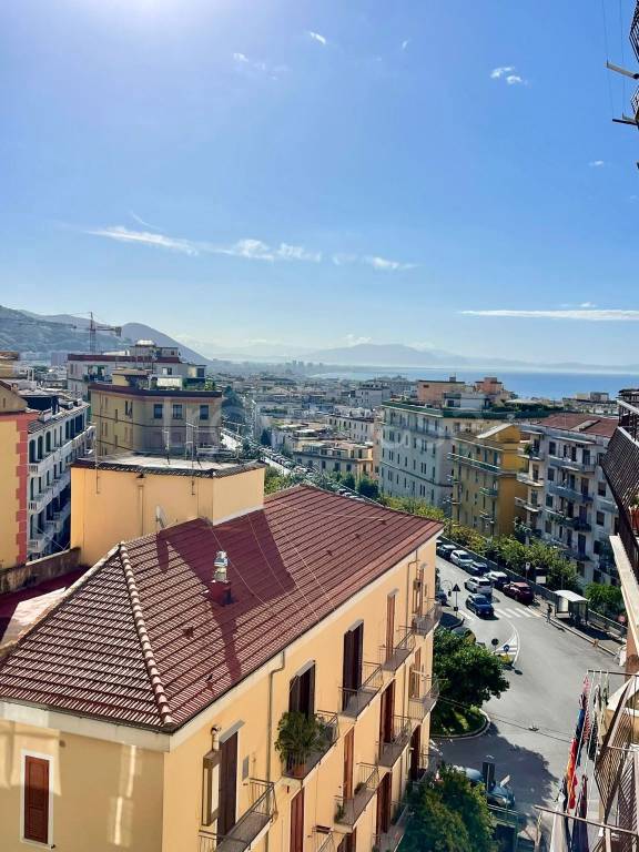 appartamento in vendita a Salerno in zona Centro Città