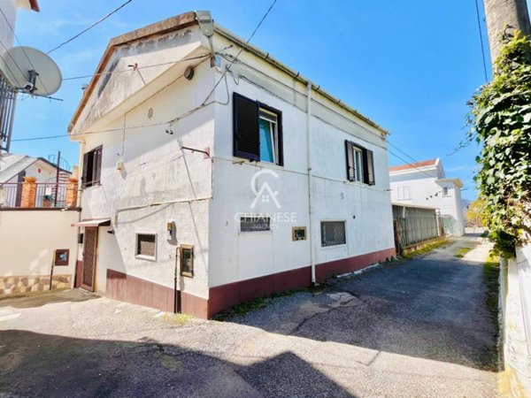 appartamento in vendita a Salerno in zona Ogliara