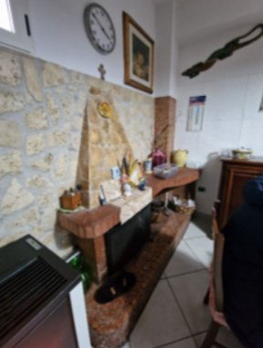 casa indipendente in vendita a Salerno