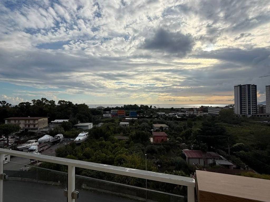 appartamento in vendita a Salerno in zona San Leonardo