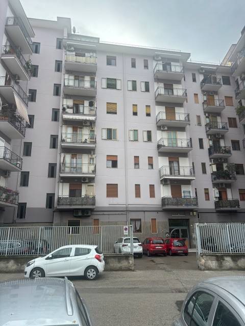 appartamento in vendita a Salerno in zona Torrione