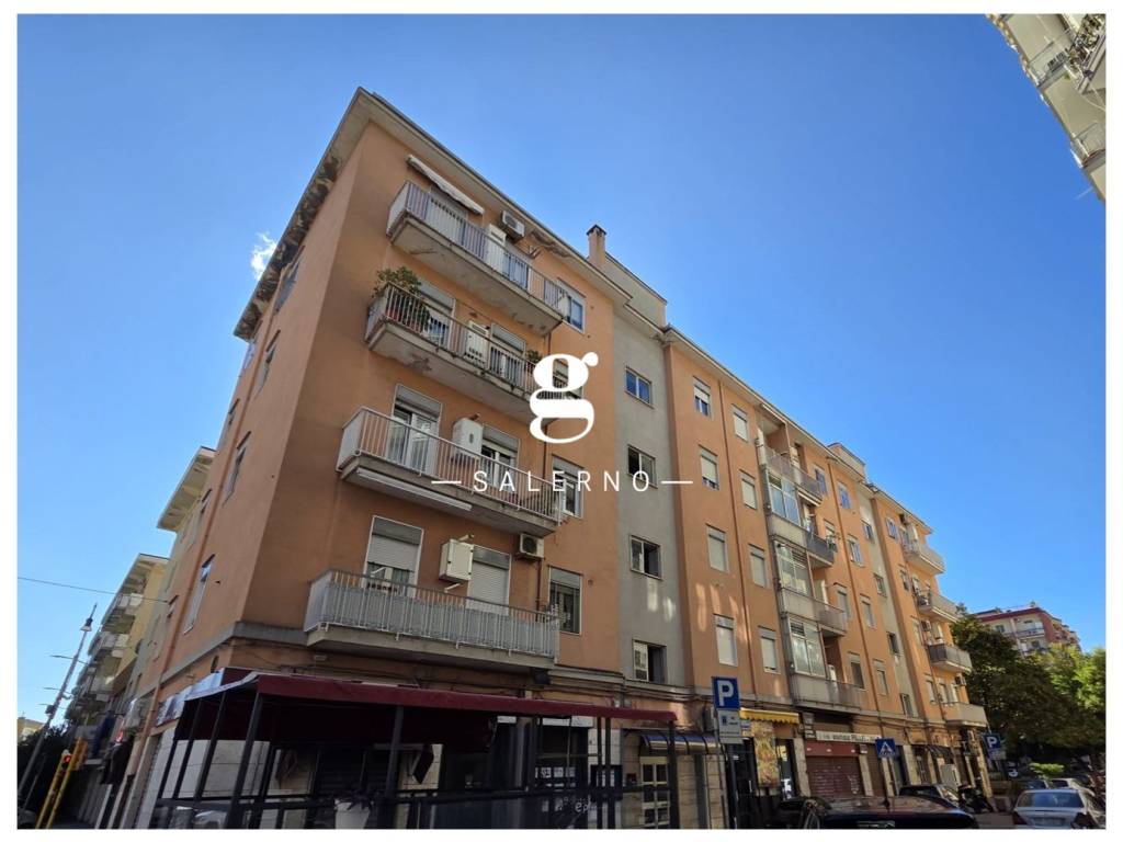 appartamento in vendita a Salerno in zona Torrione