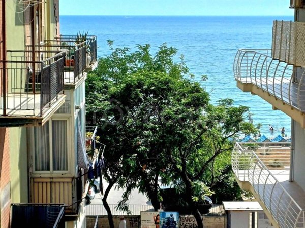 appartamento in vendita a Salerno in zona Pastena