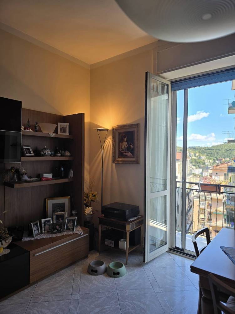 appartamento in vendita a Salerno in zona Mennolella