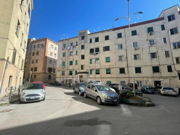 appartamento in vendita a Salerno in zona Centro Città