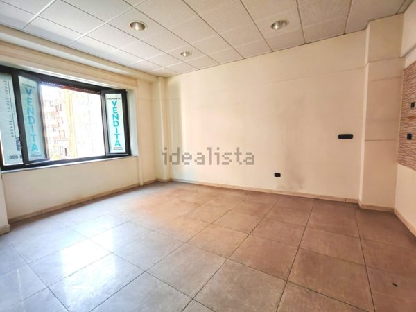 appartamento in vendita a Salerno in zona Centro Città